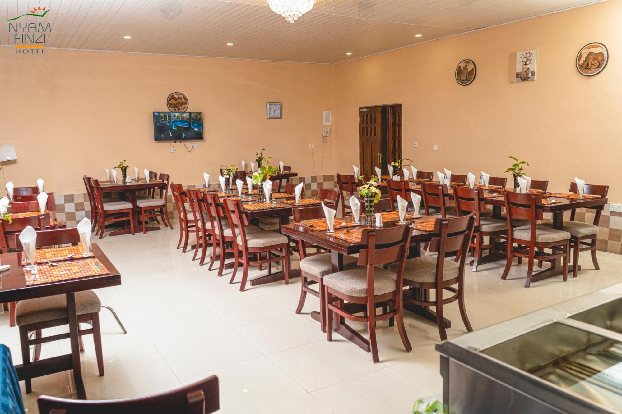 Nyamfinzi Hotel Chipata Экстерьер фото