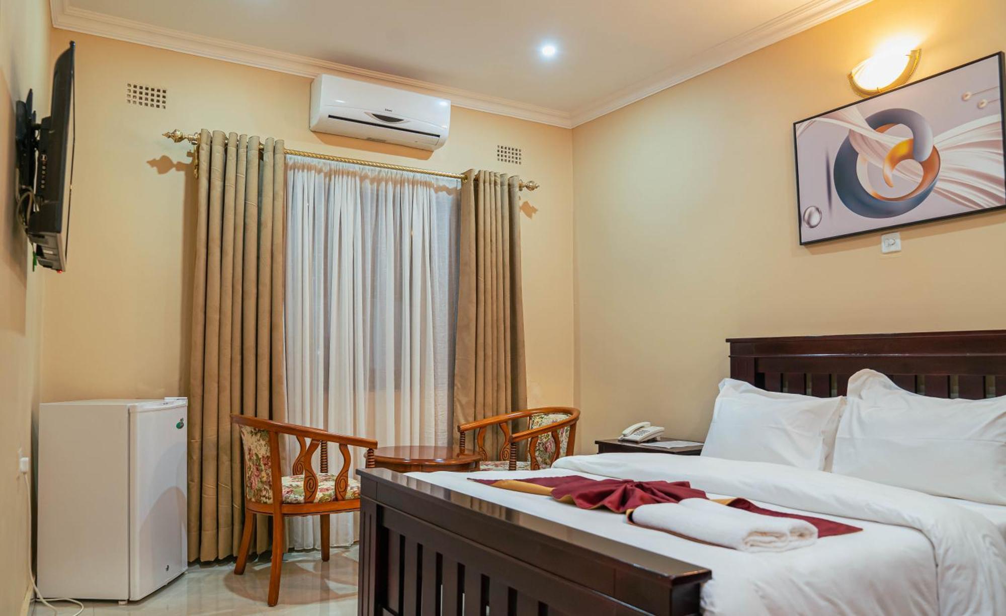 Nyamfinzi Hotel Chipata Экстерьер фото