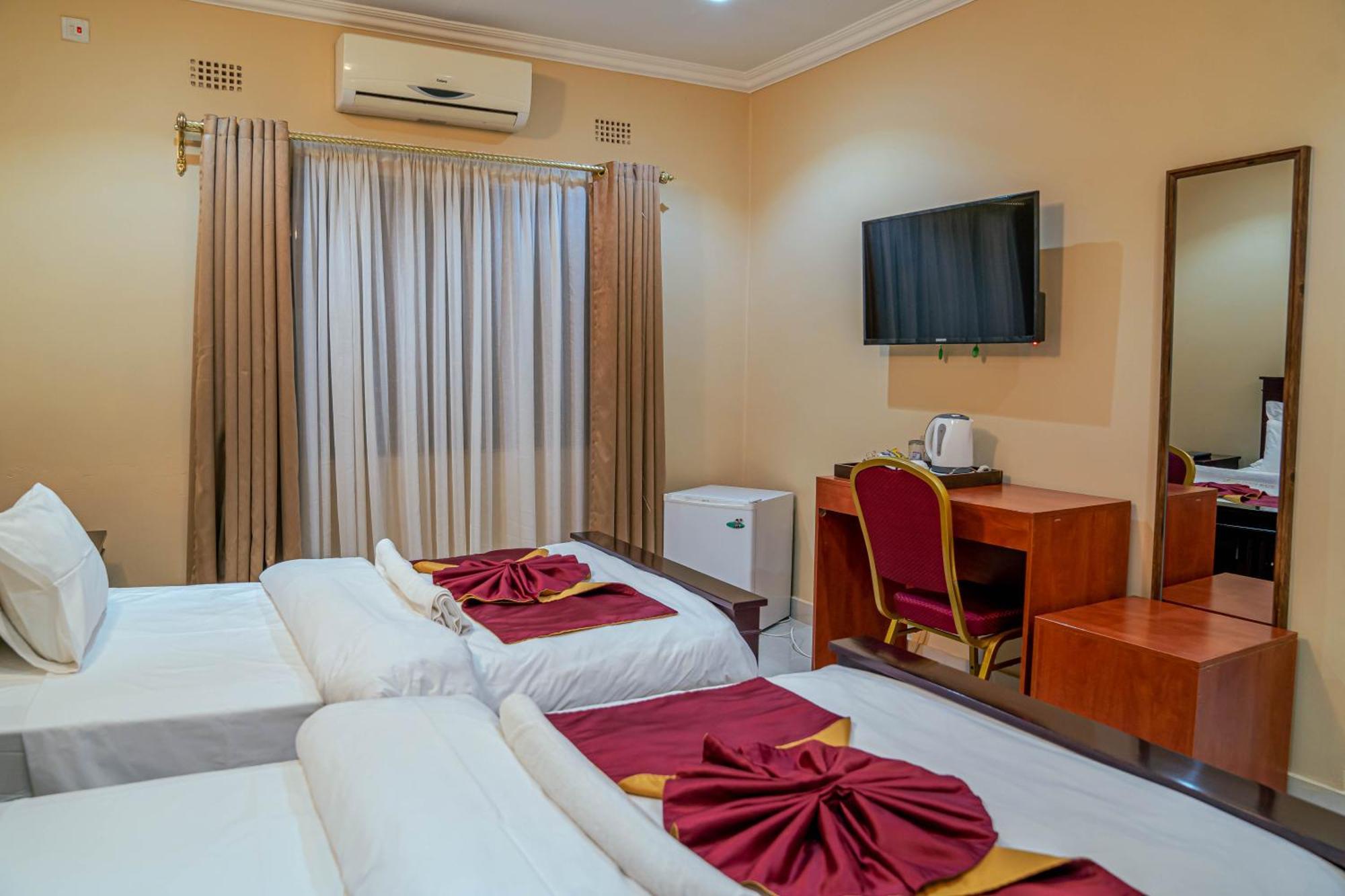 Nyamfinzi Hotel Chipata Экстерьер фото