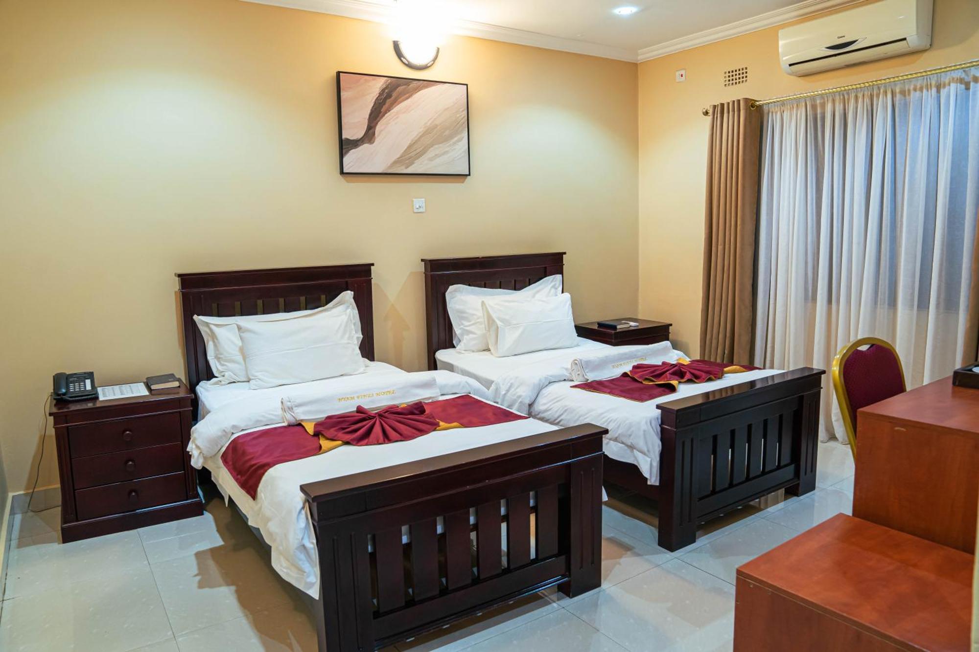 Nyamfinzi Hotel Chipata Экстерьер фото