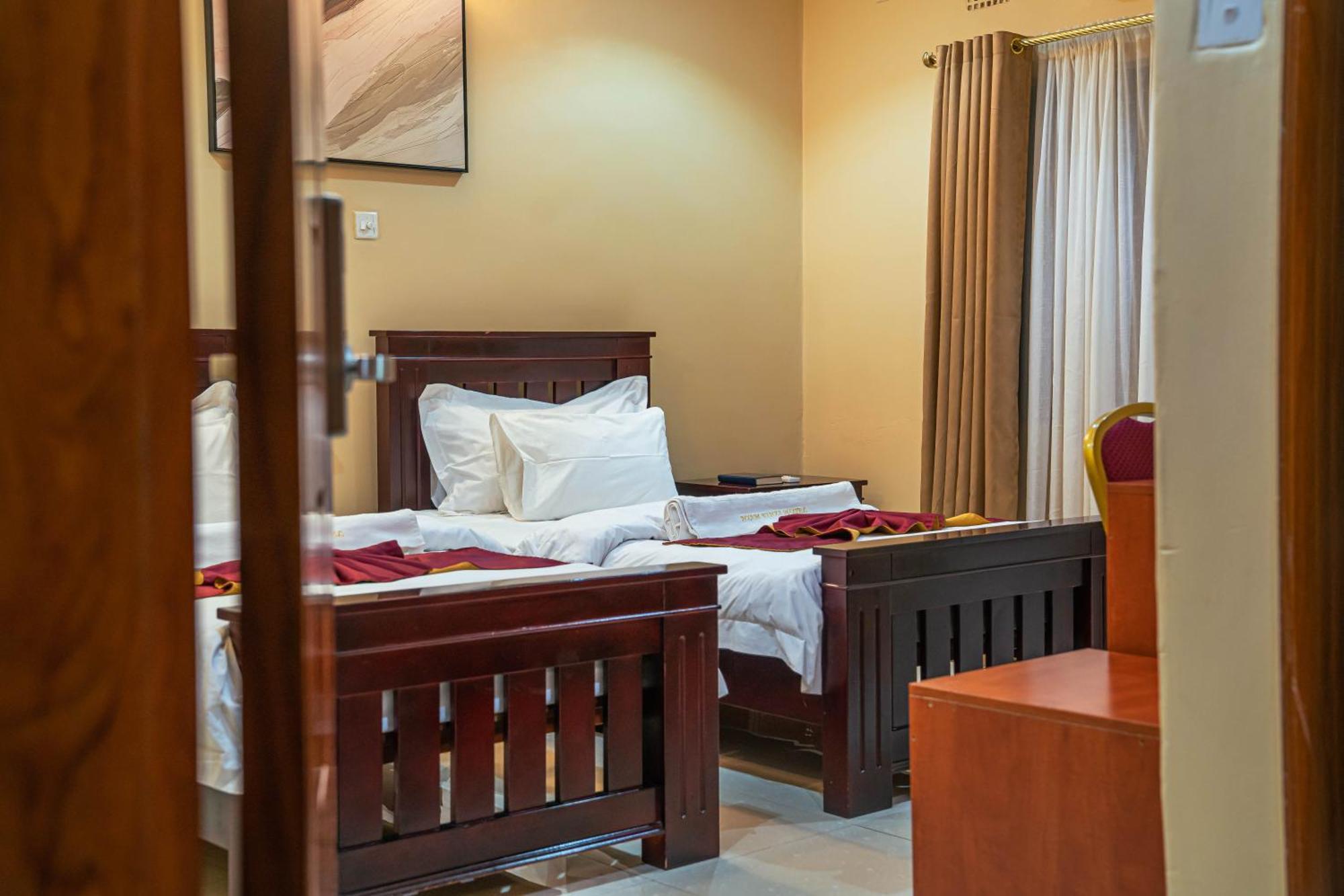 Nyamfinzi Hotel Chipata Экстерьер фото